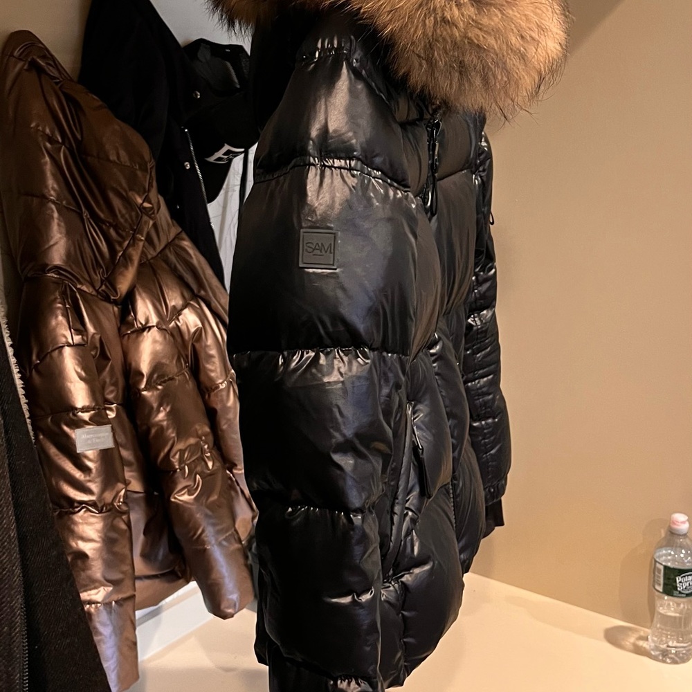 Sam. Jackets & Coats | Black Down Fur-Trimmed Puffer | Color: Black | Size: 4 - Picture 7 of 7